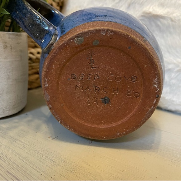 Vintage Blue Pottery - Picture 4 of 8